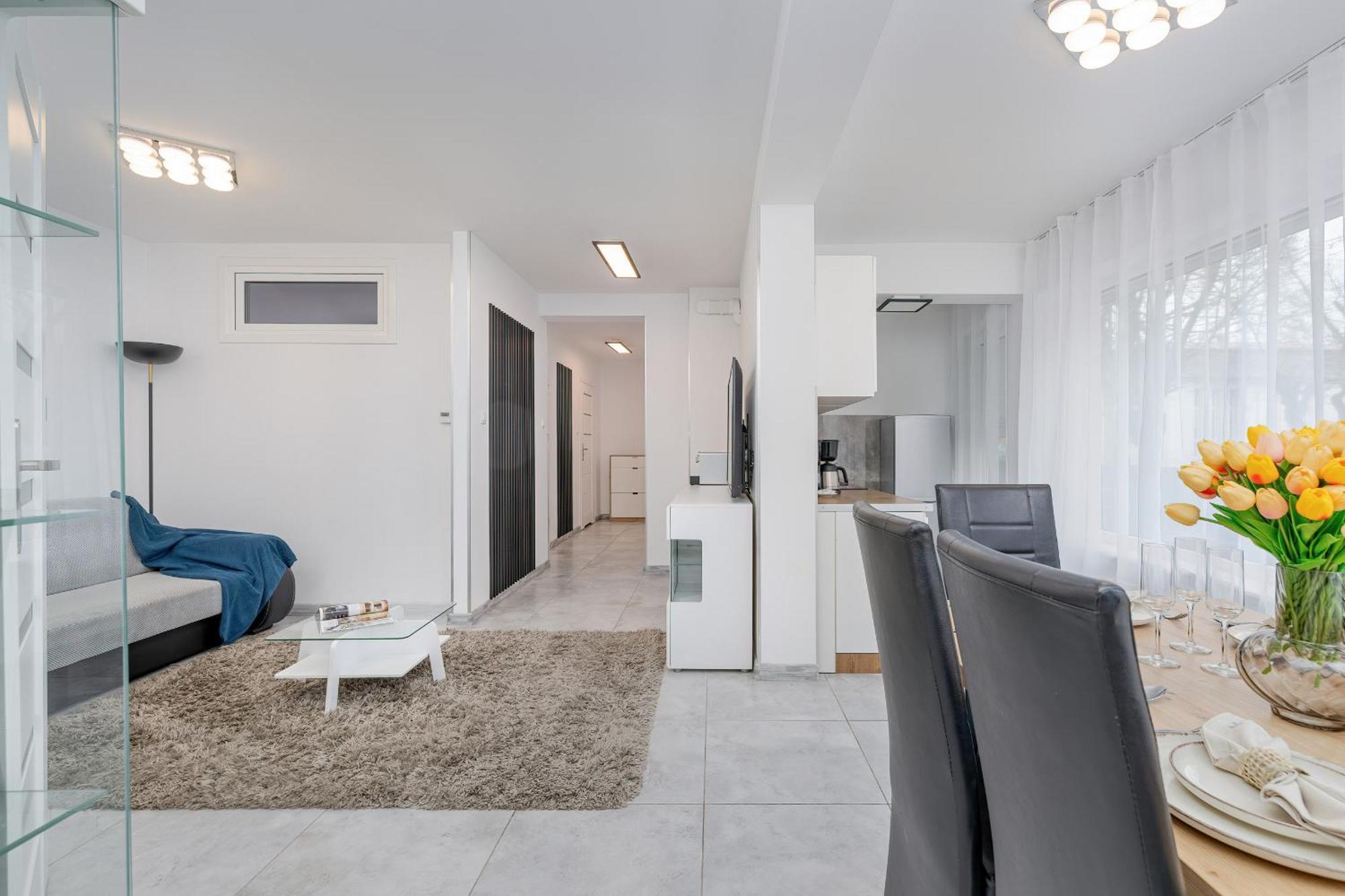 Family Apartments Herberta With Terrace And Parking By Rent Like Home Swinoujscie Exterior photo
