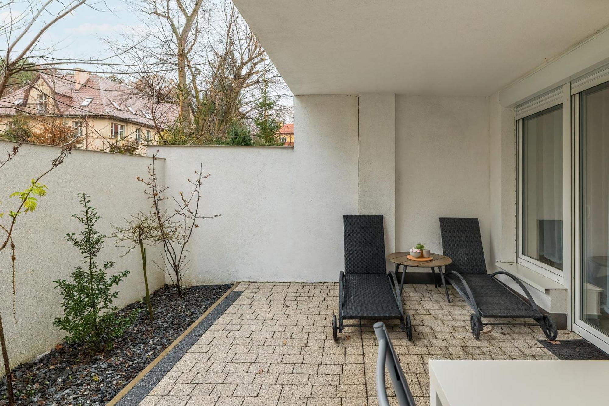 Family Apartments Herberta With Terrace And Parking By Rent Like Home Swinoujscie Exterior photo